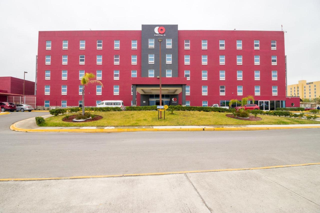 Capital O Hotel Herederos, Пьедрас-Неграс Экстерьер фото